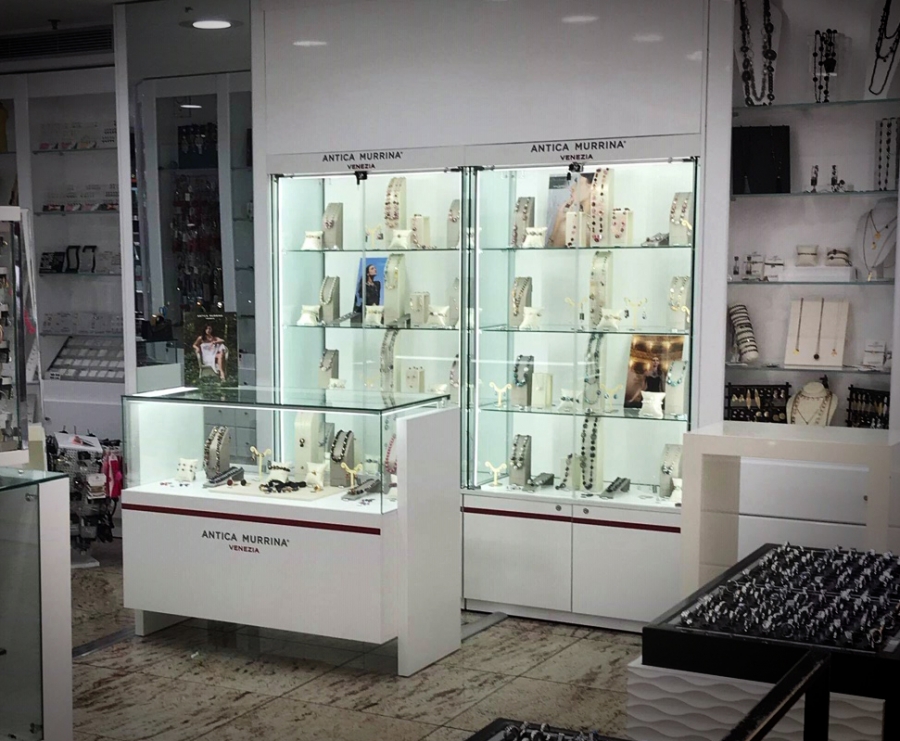 HONDOS CENTER Glyfada, Athens Antica Murrina